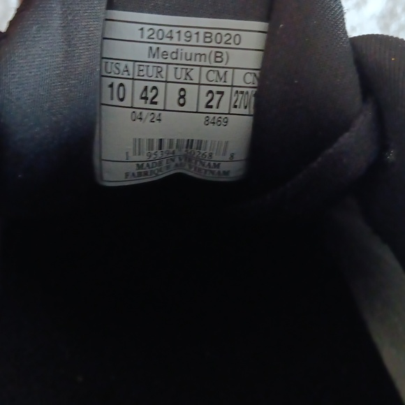 NWOT Brooks Ghost 16 GTX Running Shoes - Picture 15 of 16